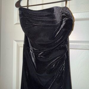 Elegant Black Strapless Dress
